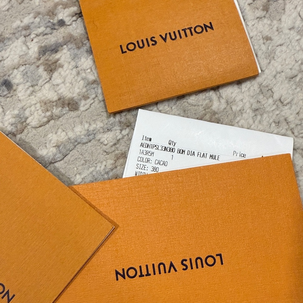Louis Vuitton Flat Mule - Picture 2 of 16